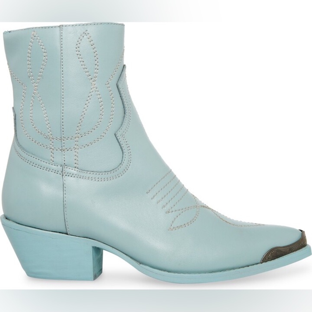 Steve Madden GREYSON Baby Blue Leather Women's US Size 6 Cowboy Booties